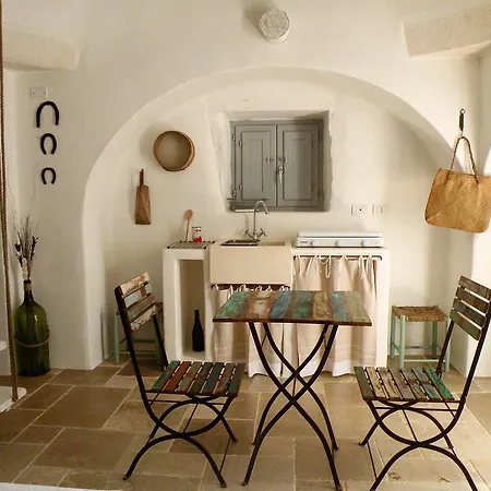 Trullo Picchiagiuda * Ostuni